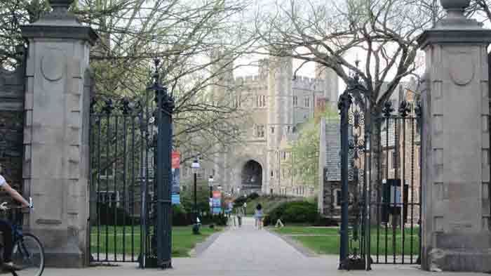 Princeton University Does Drag - Vimarsana News