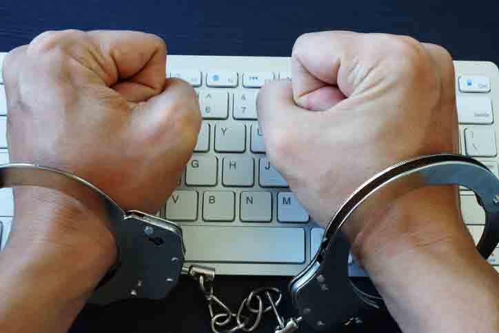 NextImg:UK Online Safety Bill Is Law and Comes with Fines and Prison