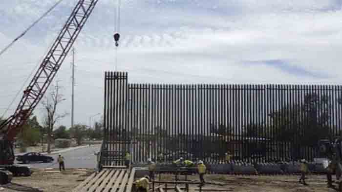 Admin Rushes the Sale of Border Wall Panels for $5 Apiece