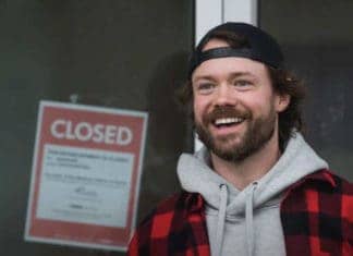 BBQ Revolt! Toronto man criminally charged for opening his restaurant