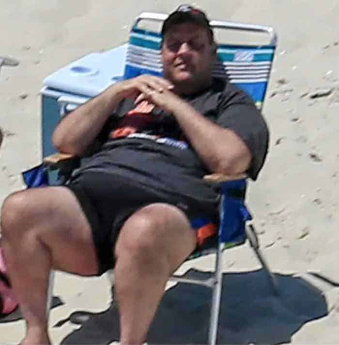 Windbag Christie Continues His Hate Trump Tour