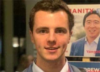 Mediaite ‘reporter’ Zachary Petrizzo follows a pervy account