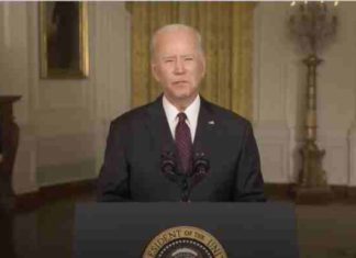 Biden gives a dark commencement speech calling for dystopian change