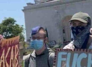 Black families rally with police in Oakland, white privileged radicals counter