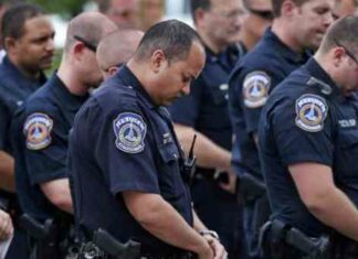Indiana officer killed and two federal agents and an officer were shot in Chicago