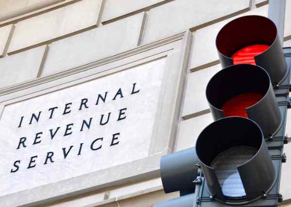 NextImg:Here Come the IRS Agents, Hunting the Middle Class