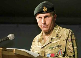 Britain’s Senior Military Officer Warns of Risk of War with Russia