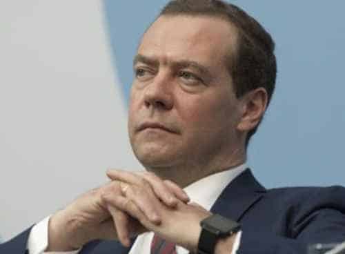 Russia’s Chilling Response to Claims UK & France Plan to Send Nuclear Weapons to Ukraine