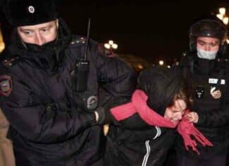 Russia Threatens 15 Years in Prison as Thousands Protest Ukraine War