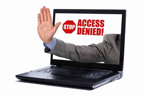 NextImg:EU Commissioner to Shut Down Internet During Unrest?