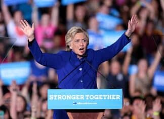 Hillary Calls for Russian President Putin’s Aides to ‘Stop Him’