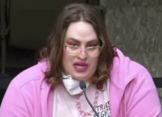 Trans-Parent Demands Liberation in Minnesota