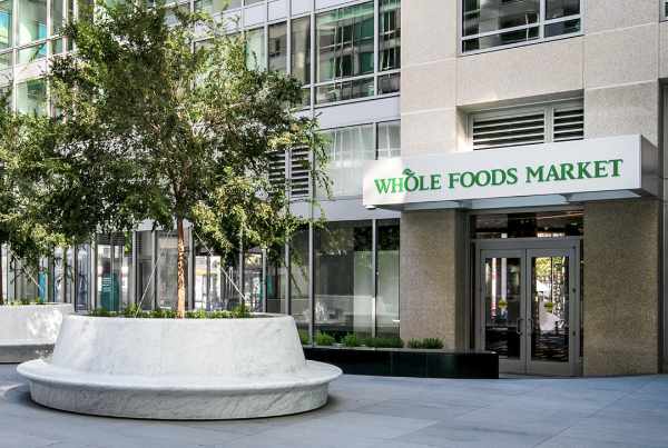 NextImg:Watch What's in Front of the Defunct Whole Foods in San Fran