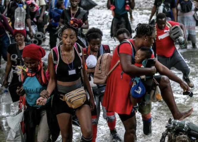 NextImg:As Title 42 Is Phased Out, Biden Prepares for Increases in "Legal Migrants"