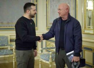 Sen. Kelly’s Cringeworthy Comments on Guns and Ukraine’s Border