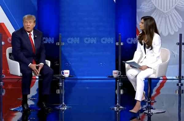 NextImg:Donald Trump 's a Beast at CNN's Townhall