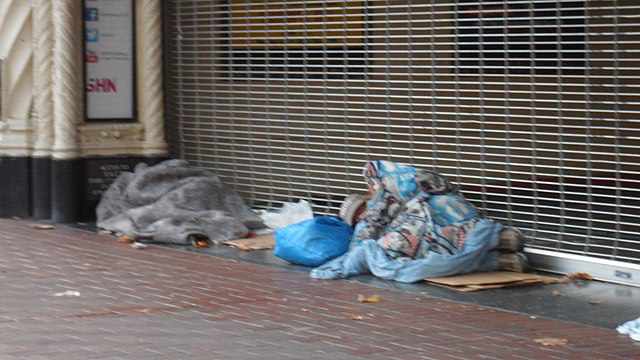 NextImg:Another Flagship Store Flees Downtown San Francisco