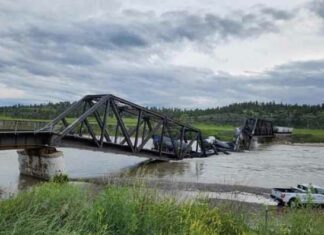 Freight Train Spills Into the Yellowstone River