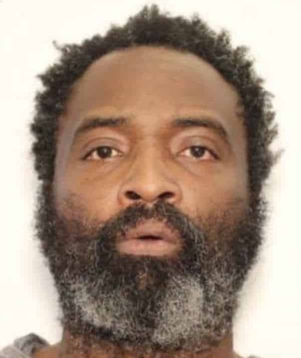 NextImg:Andre Longmore Is on the Run After Murdering 4 People