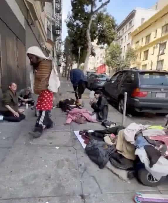 NextImg:San Francisco, From Idyllic to City Most People Flee