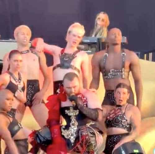NextImg:Singer, Songwriter Sam Smith Gives Another Satanic Performance