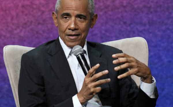 NextImg:Barack Obama Is "Proud of the Progress" in Redistricting GOP Districts