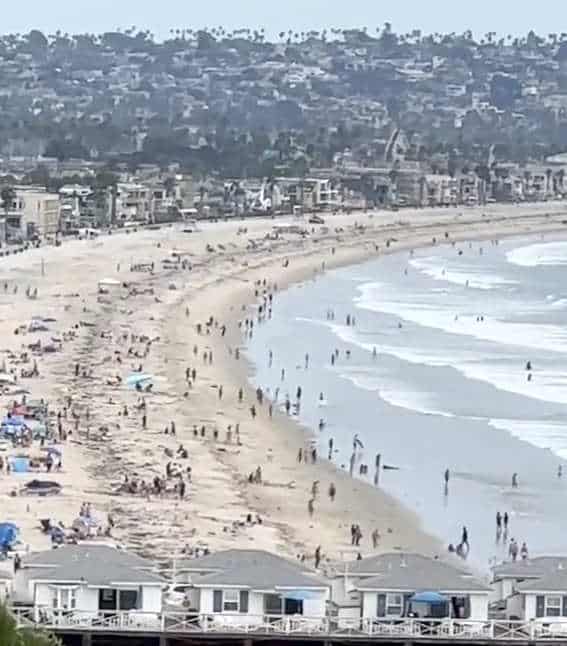 NextImg:Pray for California! 'Hurricane' Hilary Is Dumping Rain
