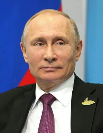 [[File:Vladimir Putin (2017-07-08).jpg|Vladimir_Putin_(2017-07-08)]] 