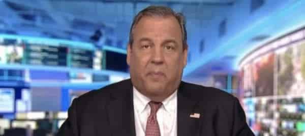 NextImg:2%er Chris Christie Will Stalk Donald Trump Until He Debates Him