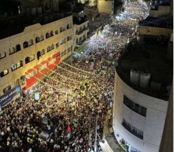 NextImg:Jordan Bans Pro-Palestinian Protests as They March to Israel