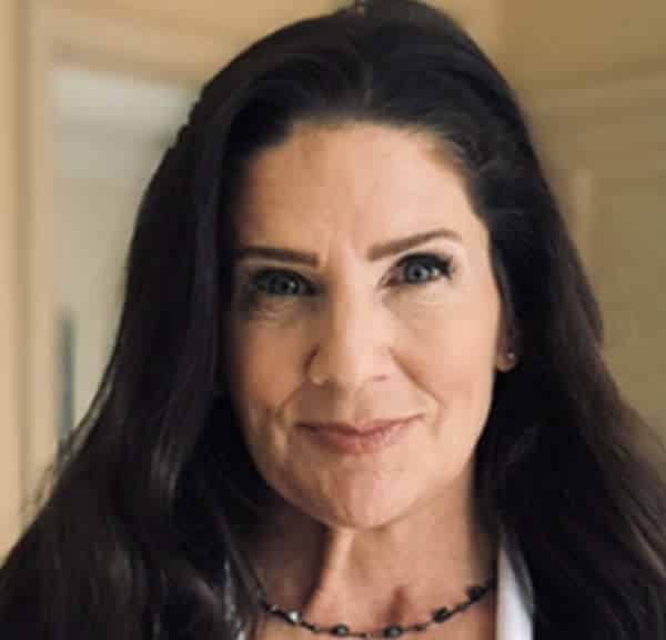 NextImg:Only American Released Is Grand Niece of Buyer of Hunter Painting