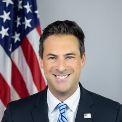 NextImg:The White House Continues Indecently with a Former Press Secretary