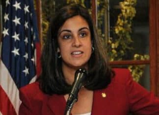 Rep. Has Evidence NYC Is Trying to Get Illegal Crossers to Vote