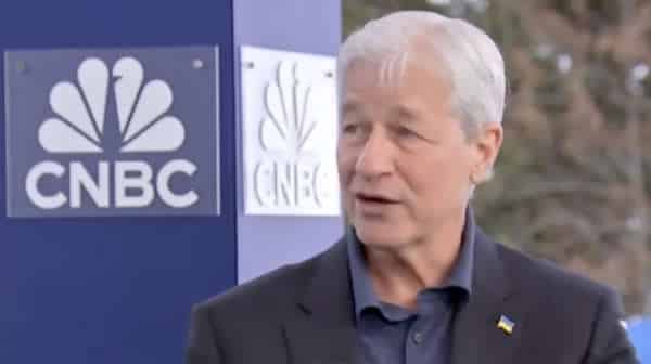 NextImg:Jamie Dimon Defended Donald Trump in a Rare Democrat Moment