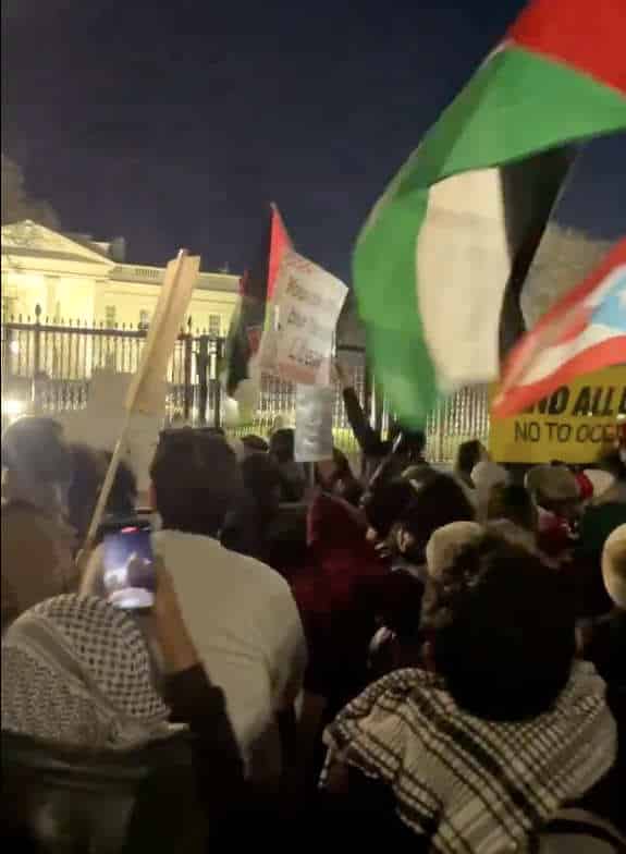 NextImg:The Visigoths Are at the White House Gates