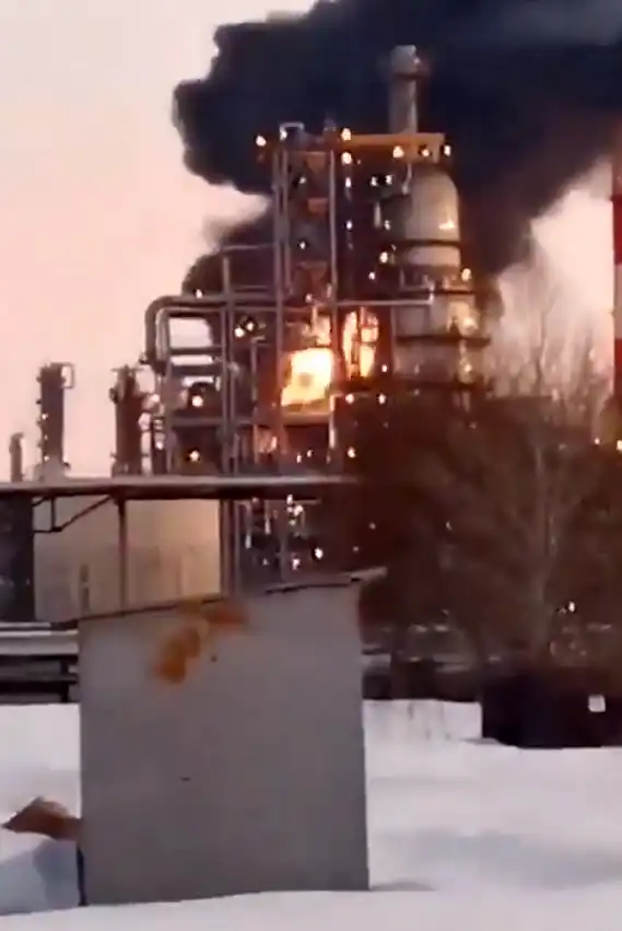 Ukraine Hit 8 Oil Refineries in Russia While US Has Open Borders