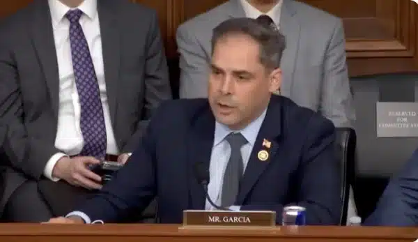Rep. Garcia to Dir. Wray: Youre Untrustworthy &;amp; Ineffective