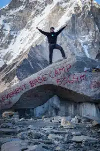 17 Die on Mt. Everest, Climate Propaganda Follows