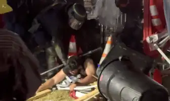 Happening Now&;#33; Criminal Marxists Rampaging in UCLA &; Portland