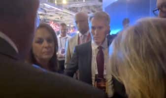 This Is New: 2 Senators Chasing Down the Secret Service Chief