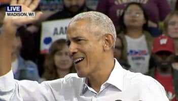 Barack Obama Masterfully Manipulates His Audience