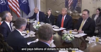 Watch Donald Trump Control the Globalists