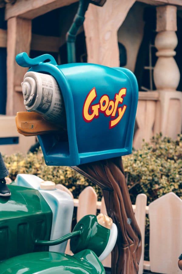 Goofy Hollywood Stars Hate You, Stop Watching Their Movies