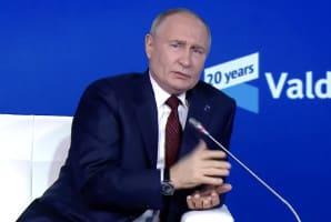 Putin Warns Donald Trump He’s “Not Safe”
