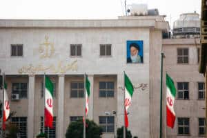 Iran Threatens to Hit US Bases