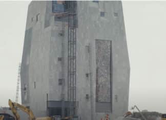 People Respond to the Obama Monument in Chicago