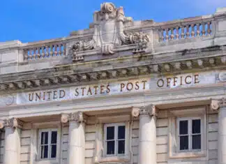 District Court Rules Guns Can Be Carried in Post Offices!