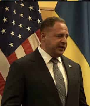 Tucker Accuses the WSJ of Hiding Evidence of Yermak’s Corruption