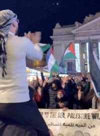 Radical Islamists Ruining the Brussels’ Christmas Market