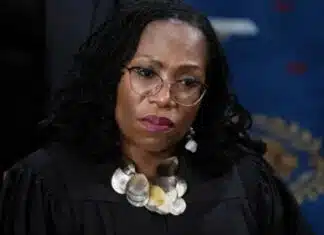 Justice Jackson Fights for Independence for Pencil Pushers